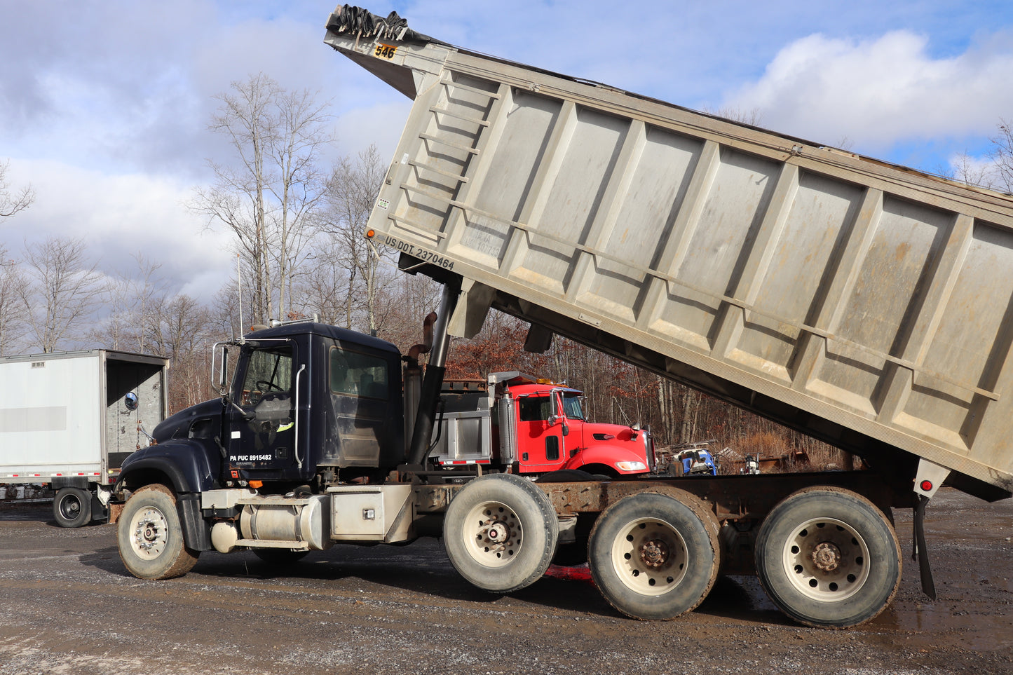 2006 Mack CV713